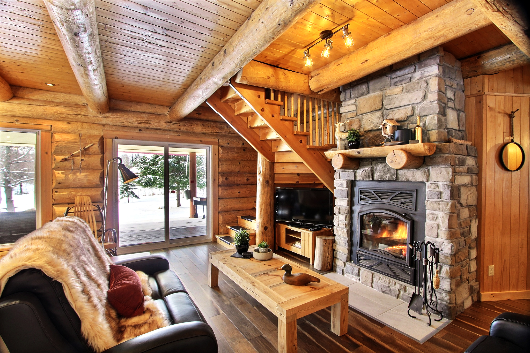 chalet bois rond préfabriqué